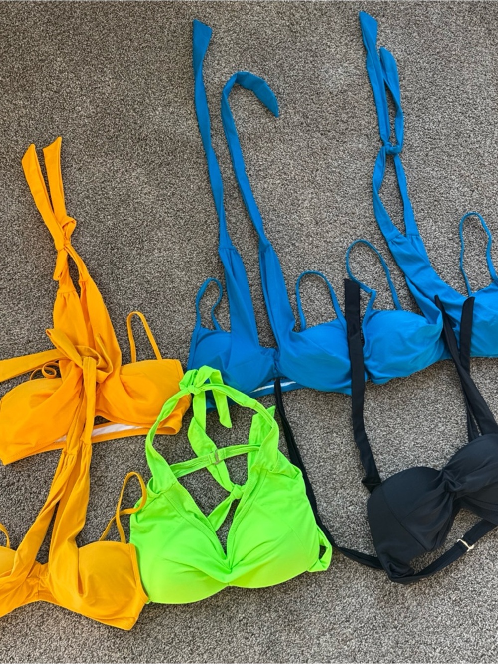Cupshe Women’s Small Lot of 6 Bikini Tops EUC